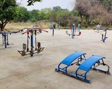 Open Gym Equipment